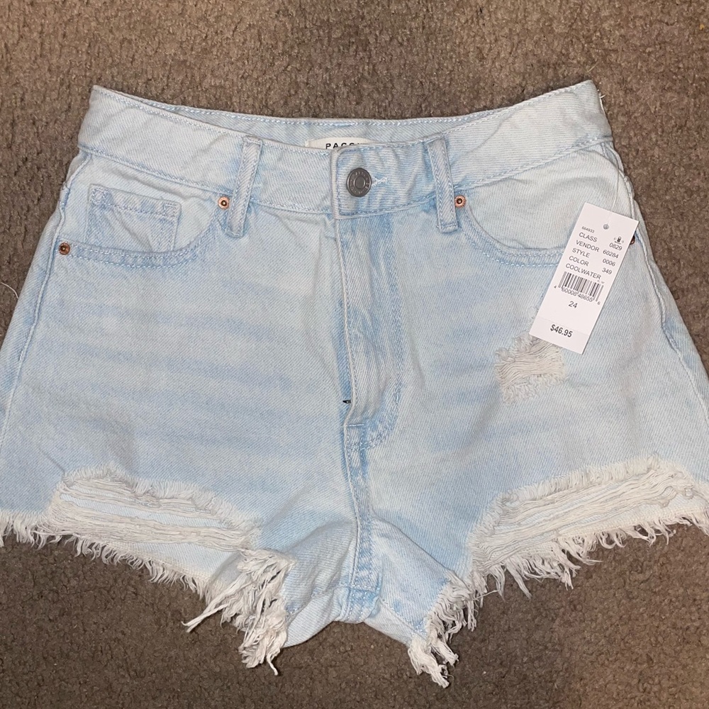 Brand new light wash Pacsun shorts